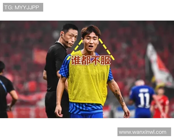 无差别攻击下的足球明星们如何在赛场上逆风翻盘与自我救赎