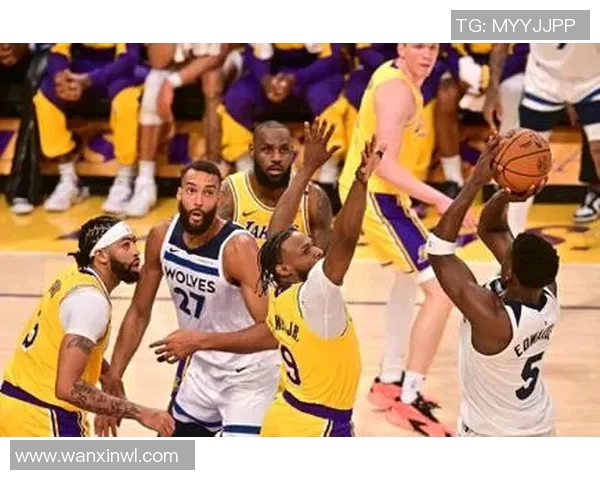 篮网对阵奇才精彩比赛直播全程回顾与分析尽在此处